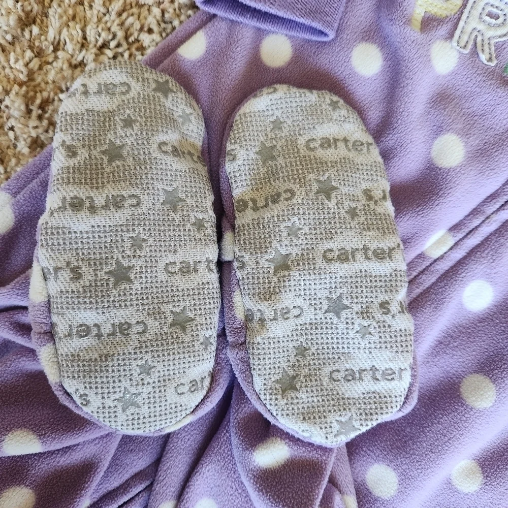 Carter's sleeper with feet - Picture 4 of 5